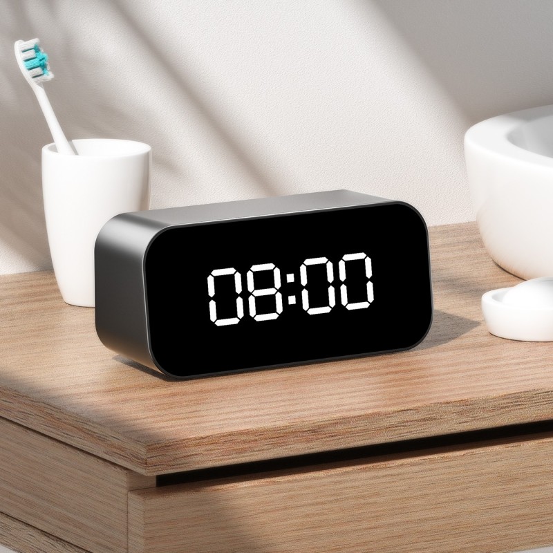 Uhr mit Full HD WiFi Kamera und Aufnahme