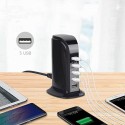 Fotocamera con stazione di ricarica USB accessibile da remoto